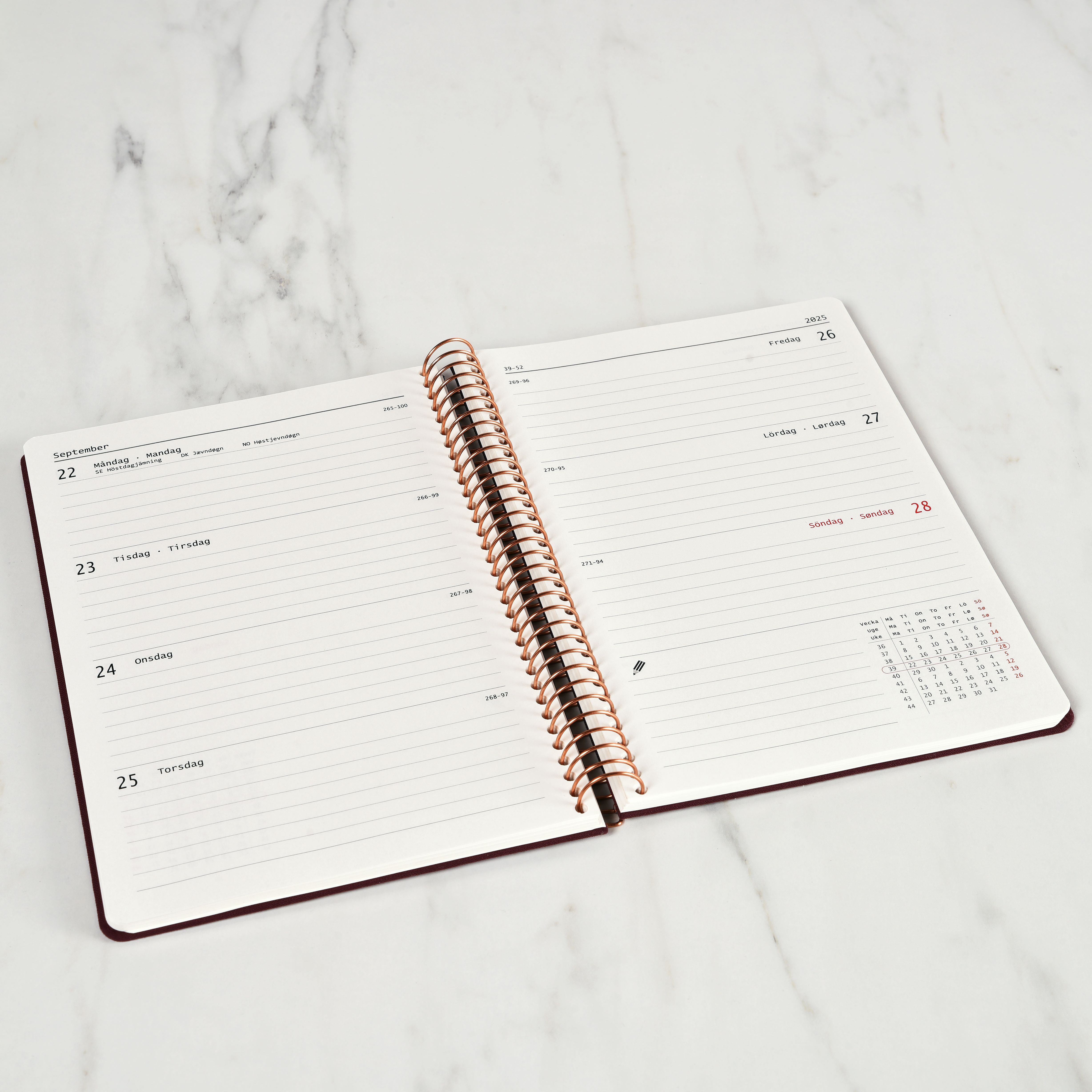 Køb ​Spiralkalender 2026 A5 Ugeopslag Coffee hos Ofidan